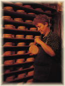 Liage of the Livarot by hand